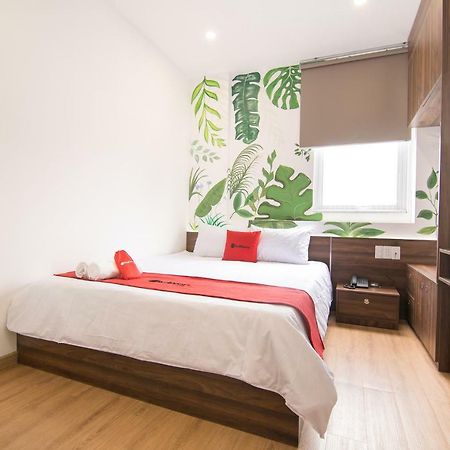 Reddoorz Plus @ Tran Quang Khai Street Хошимин Экстерьер фото